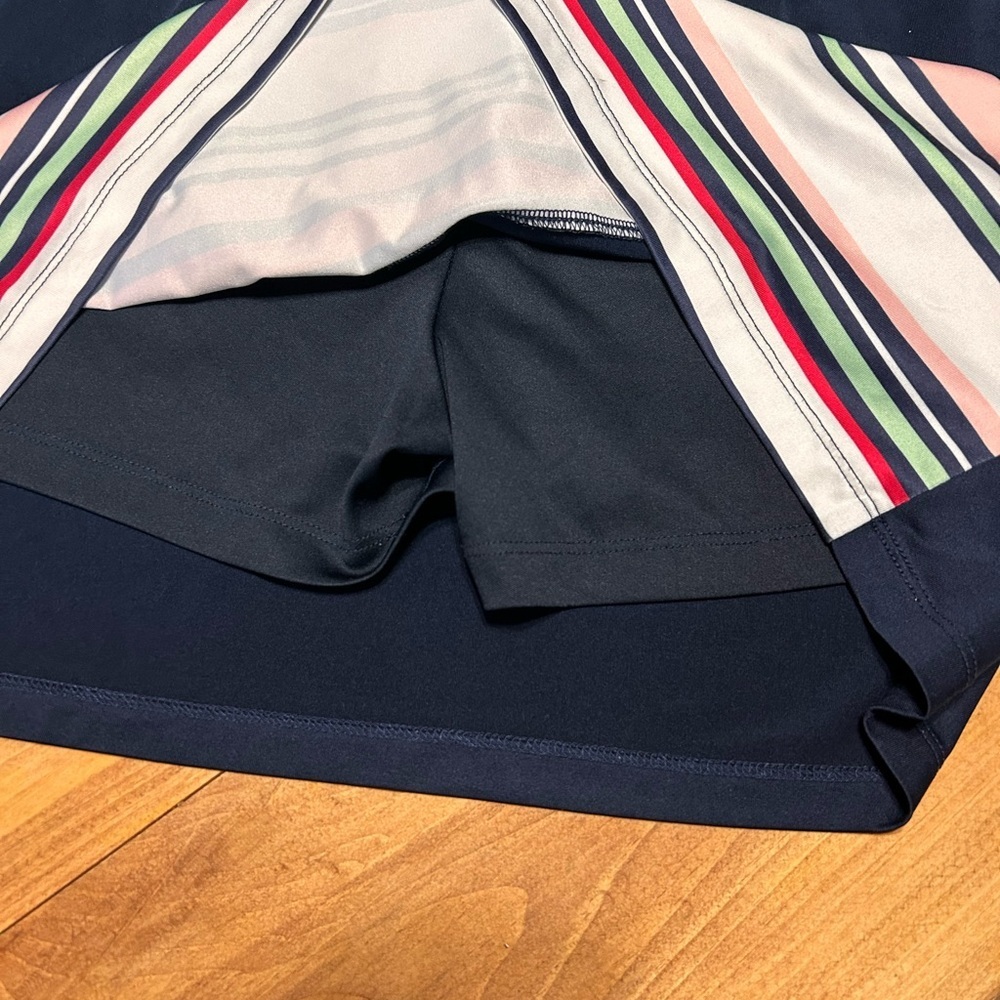 Izod Dark Blue Golf or Tennis skort with Multicolor Stripes - Picture 7 of 7